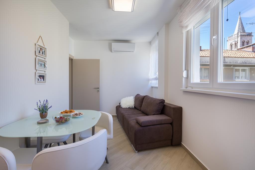 Central Boutique Apartments With Balconies, In Walking Distance To The Sea زادار المظهر الخارجي الصورة